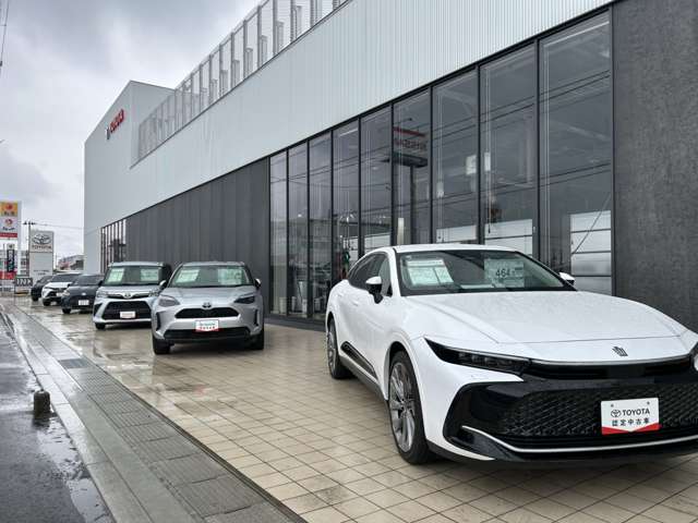 トヨタカローラ新潟 大形店