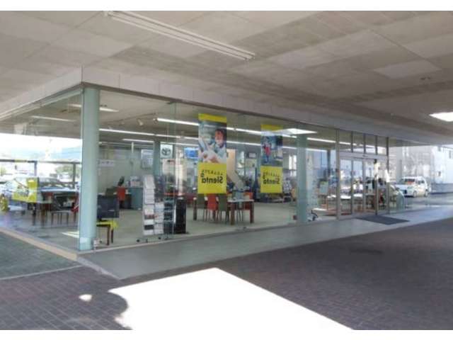 高知トヨタ株式会社 南国店