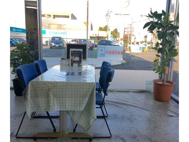 (株)奈良マツダ 香芝店