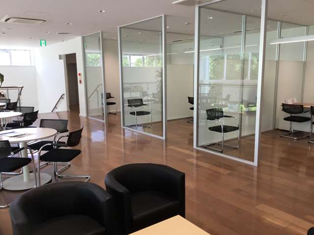 Volkswagen東名川崎 認定中古車コーナー