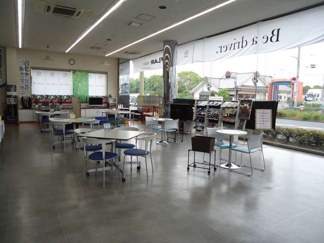 大阪マツダ販売(株) 四條畷店