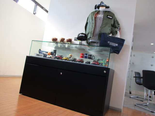 ジープ沼津 ALC MOTORS GROUP