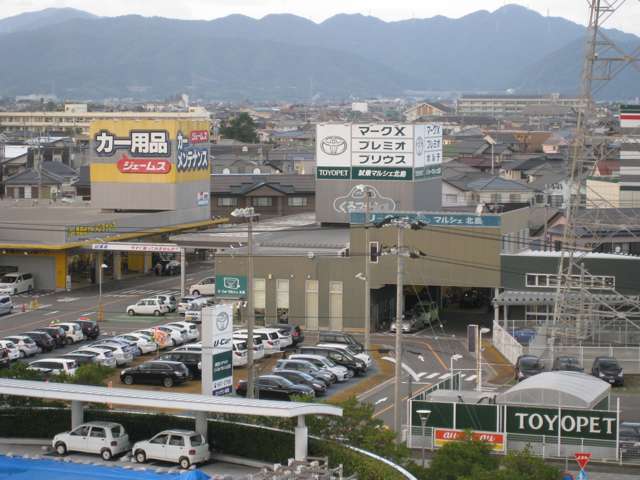 徳島トヨペット U-Carマルシェ北島