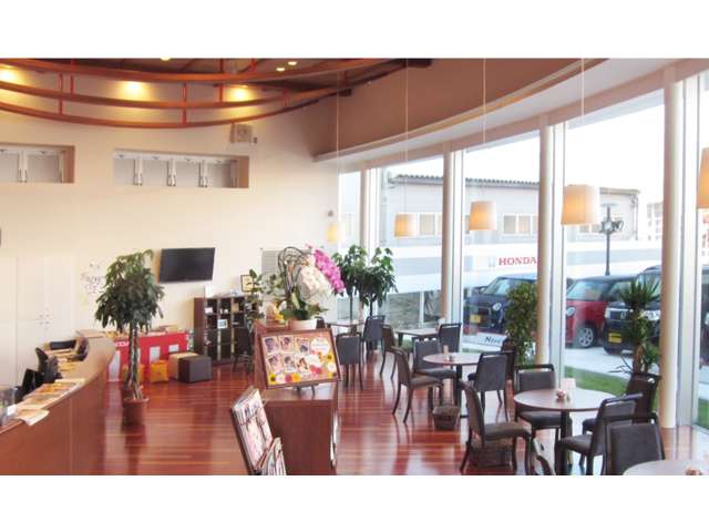 Honda Cars 島根 学園店(認定中古車取扱店)