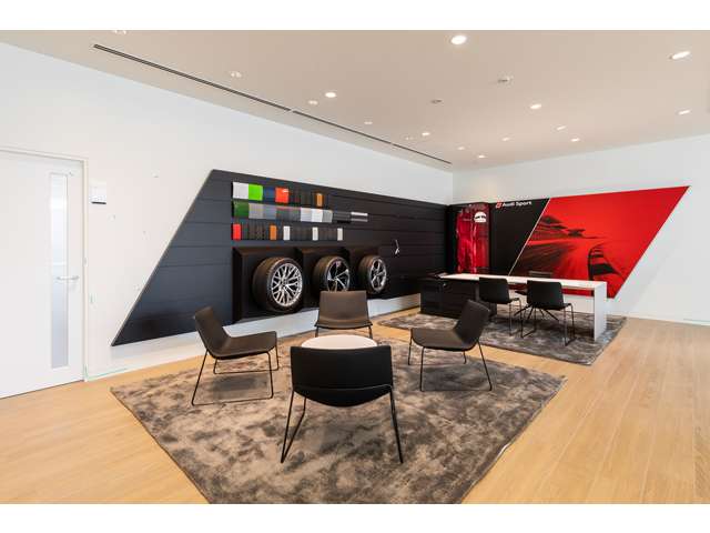 MID.α GROUP/AudiApprovedAutomobile さいたま新都心/株式会社MID