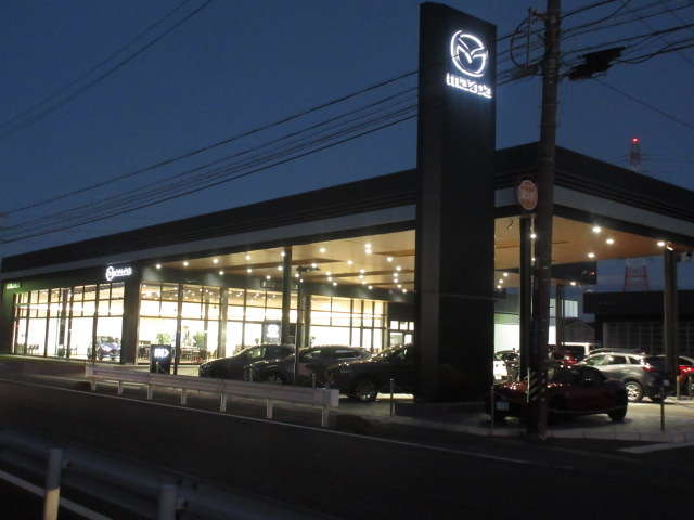 東海マツダ販売(株) 羽津ユーカーランド