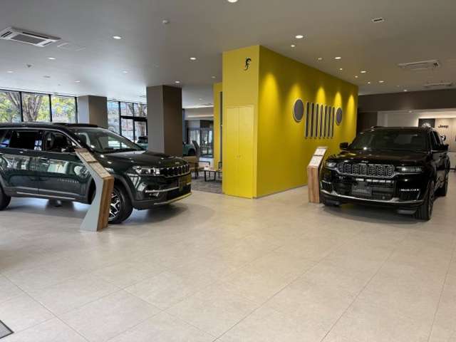 ジープ成田 フィアット/アバルト成田