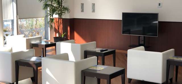 スバル九州株式会社 唐津店