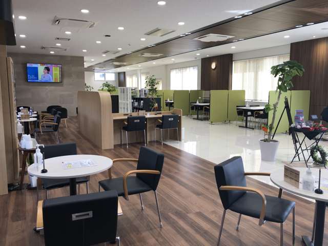 兵庫トヨタ自動車 マイカーランド神戸西