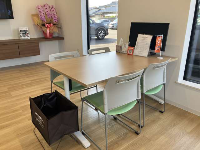 山口トヨペット 萩マイカーセンター つばき店