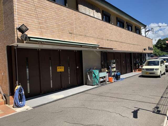 有限会社 ベース