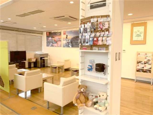 日産サティオ島根 日産UーCAR松江