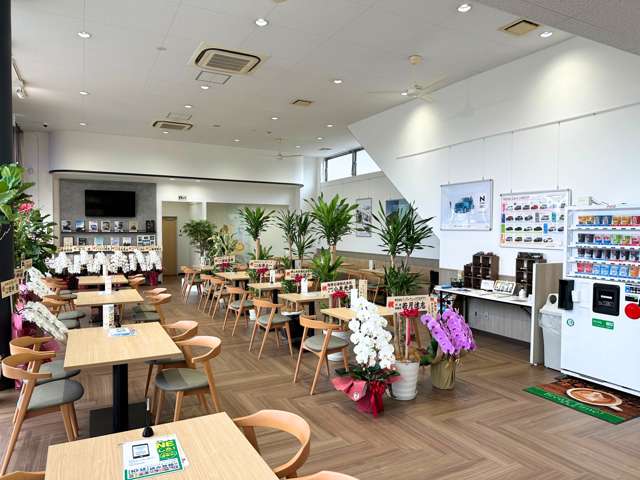 ホンダカーズ横浜 東戸塚南店