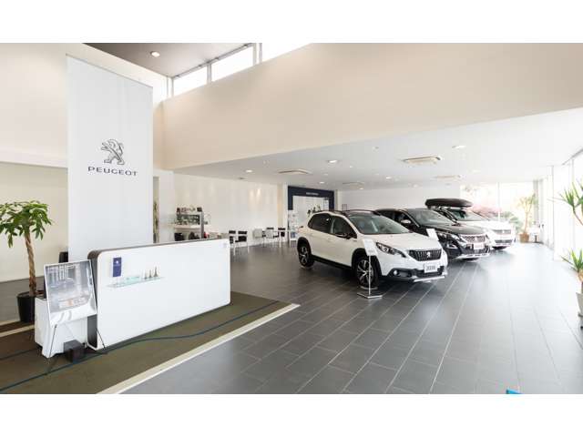 プジョー沼津/シトロエン沼津 ALC MOTORS GROUP