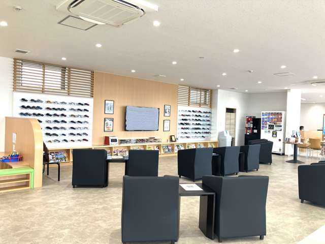 トヨタカローラネッツ岐阜(株) 各務原店