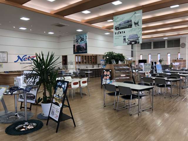 ネッツトヨタ長崎 フレンドリィプラザ佐世保