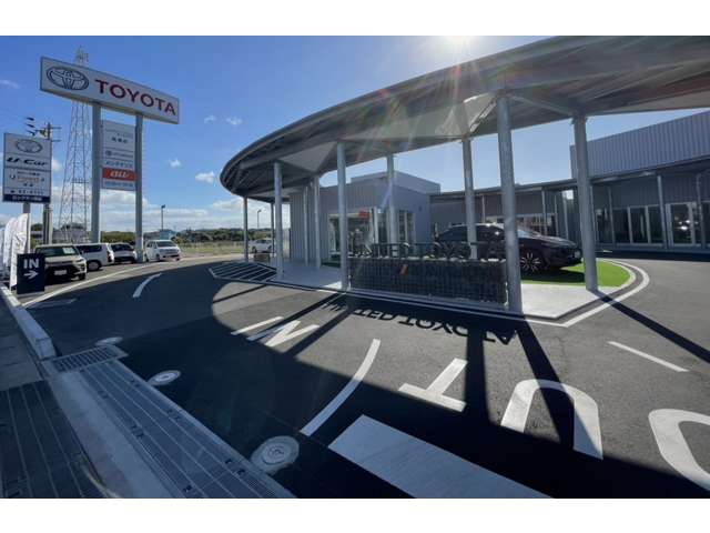 ユナイテッドトヨタ熊本株式会社 カローラ熊本 荒尾店
