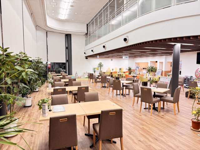 ホンダカーズ静岡西 焼津八楠店(認定中古車取扱店)