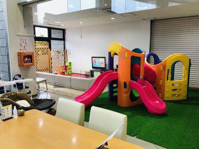 琉球日産自動車 浦添店