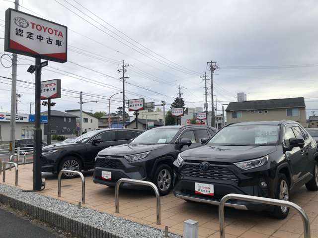 愛知トヨタ 豊橋柱店