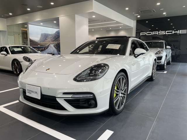 ポルシェセンター目黒 六本木認定中古車センター