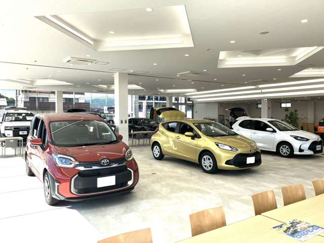 トヨタカローラネッツ岐阜(株) 各務原店