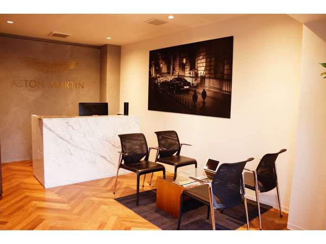 ジャガー・ランドローバー・アプルーブド横浜ベイサイドマリーナ