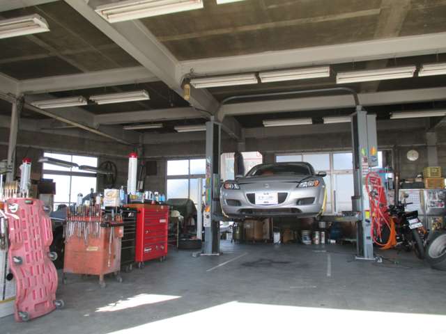 有限会社三宅モータース