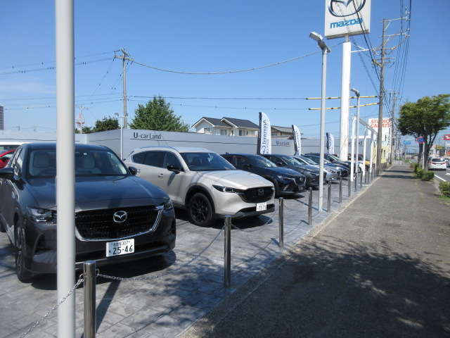 東海マツダ販売(株) 鈴鹿中央通ユーカーランド
