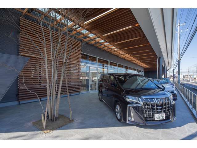 トヨタカローラ新茨城 友部店