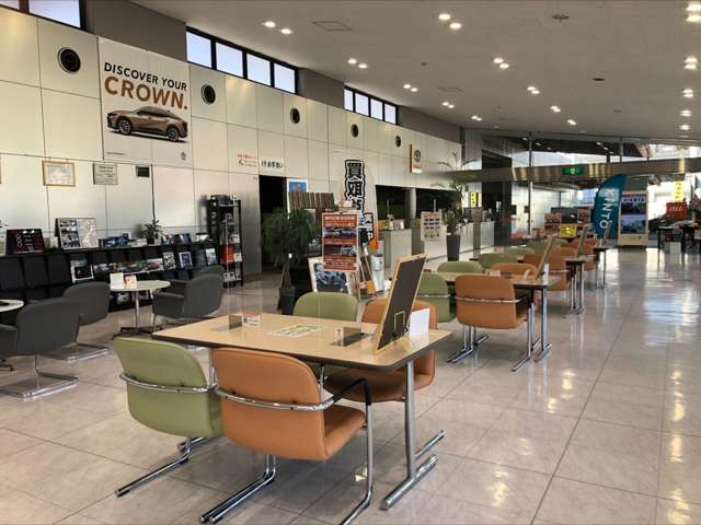 トヨタカローラ福岡株式会社 太宰府店
