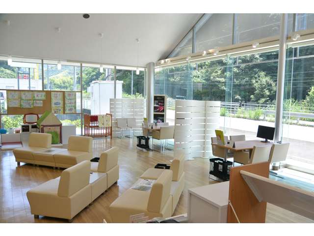 愛媛日産自動車株式会社 カータウン宇和島