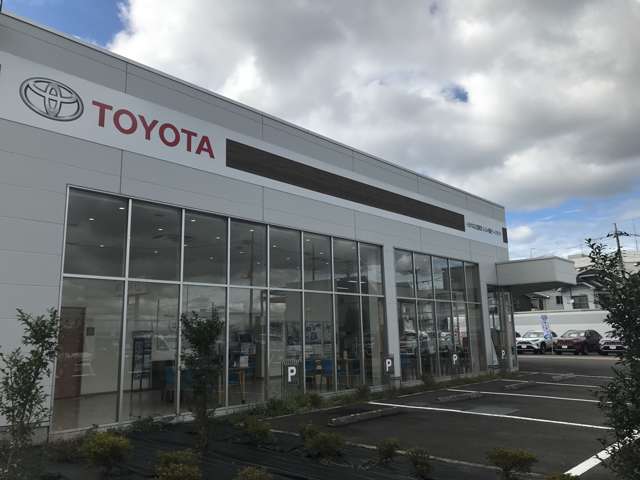 トヨタS&D西東京 U-Car横田ベースサイド