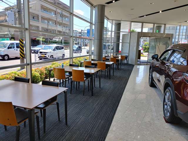 (株)ホンダカーズ神奈川北 青葉店(認定中古車取扱店)