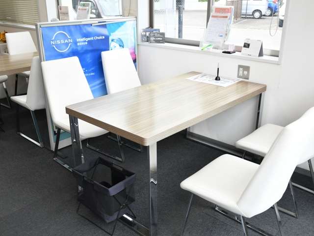 日産神奈川販売 Carスクエア百合ヶ丘