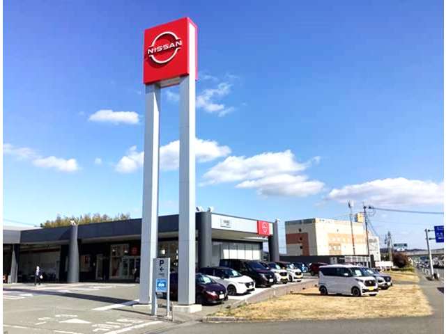 日産福岡販売 宗像カーランド