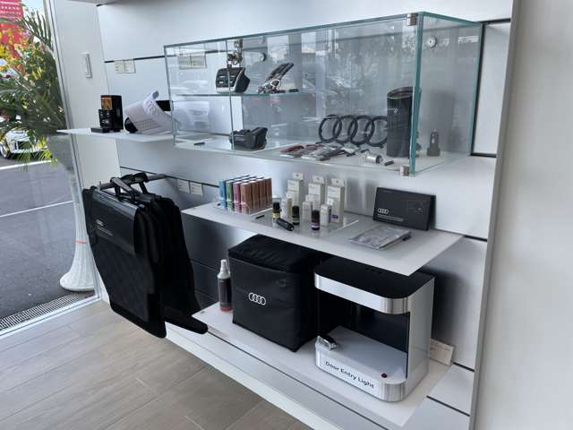 サーラカーズジャパン Audi Approved Automobile沼津