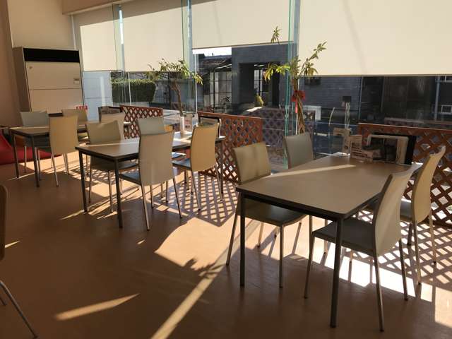 高知ダイハツ販売(株) 安芸店