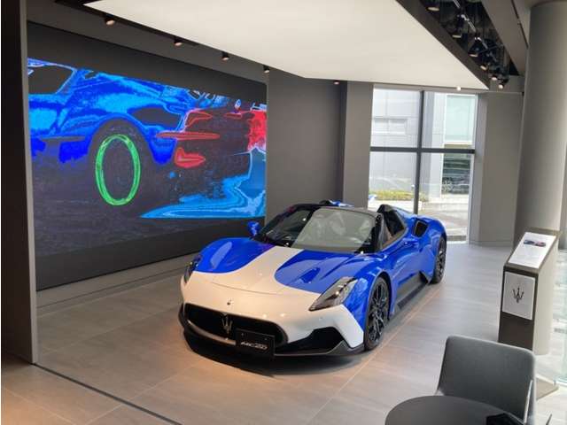 マセラティ目黒