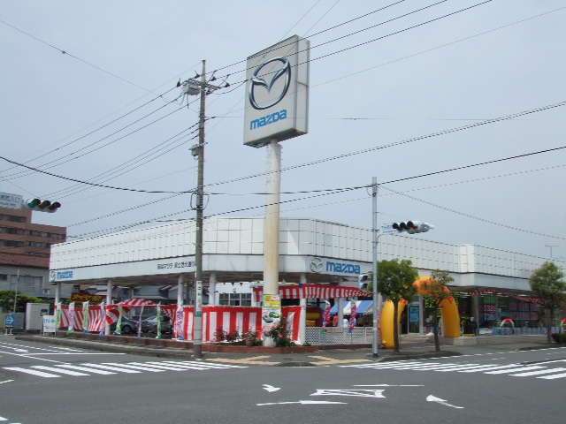 静岡マツダ(株) 富士港大通り店