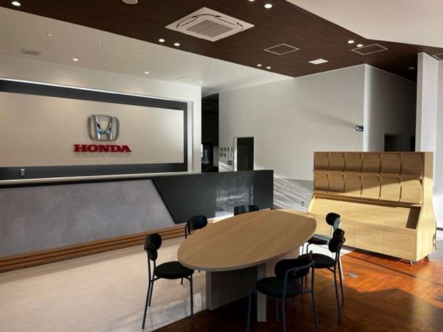 ホンダカーズ広島 府中店(認定中古車取扱店)