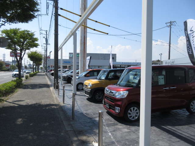 東海マツダ販売(株) 鈴鹿中央通ユーカーランド