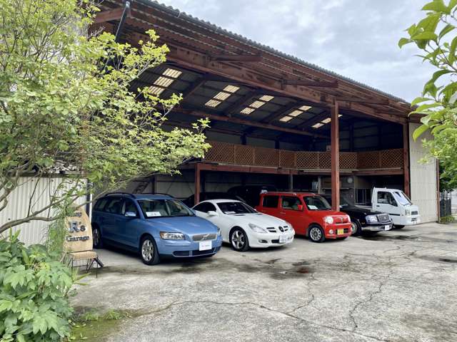 R‘s Garage