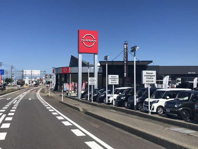 日産富山 U-Carsとなみ