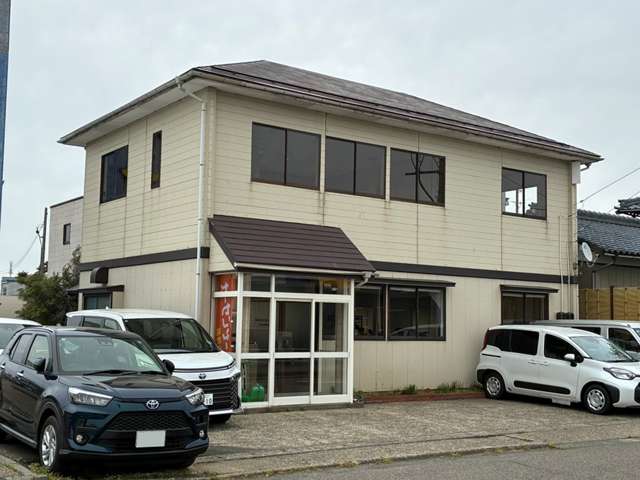 Tomie Cars