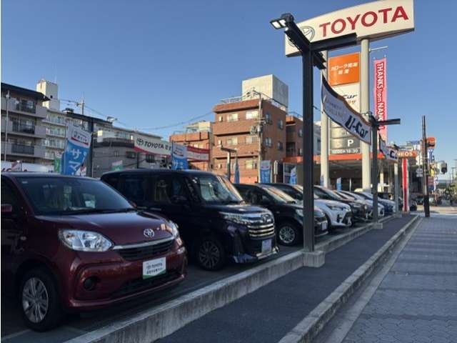 トヨタカローラ南海(株) 南港プラザ