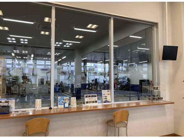 スバル近畿 東大阪店