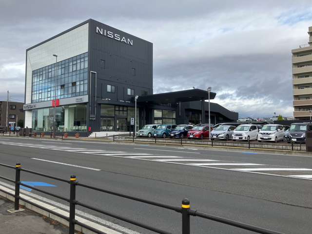 日産プリンス宮城販売 苦竹中古車センター