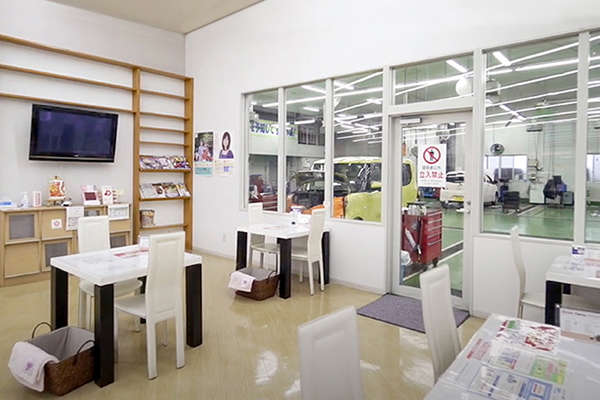 秋田ダイハツ販売 八橋店