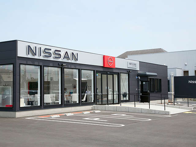 日産プリンス埼玉販売 ユーカーズ花園